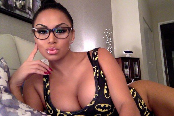 Как найти девушек по вызову без диспетчера: Полное руководство с фото Как найти девушек по вызову без диспетчера: Полное руководство с фото